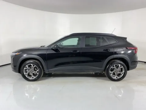 More photos of 2025 Chevrolet Trax LT at MAG Auto - Munsterman Automotive Group, MO