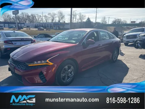 Red 2021 Kia K5 LXS for sale in Blue Springs, MO