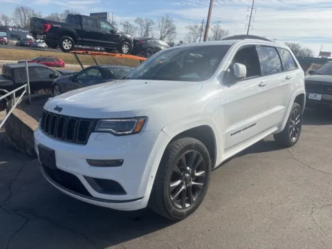 Photos of 2018 Jeep Grand Cherokee High Altitude for sale in Blue Springs, MO at MAG Auto - Munsterman Automotive Group