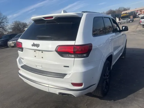 More photos of 2018 Jeep Grand Cherokee High Altitude at MAG Auto - Munsterman Automotive Group, MO