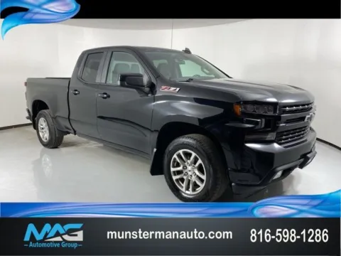 Black 2019 Chevrolet Silverado 1500 RST for sale in Blue Springs, MO
