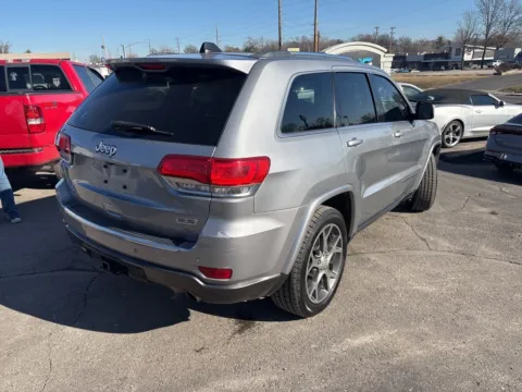 More photos of 2018 Jeep Grand Cherokee Limited at MAG Auto - Munsterman Automotive Group, MO