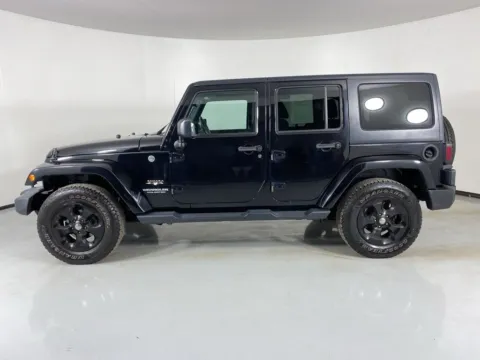 More photos of 2016 Jeep Wrangler Unlimited Sahara at MAG Auto - Munsterman Automotive Group, MO