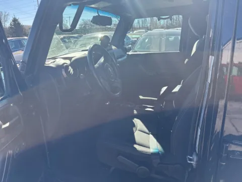 More photos of 2018 Jeep Wrangler JK Unlimited Sport at MAG Auto - Munsterman Automotive Group, MO