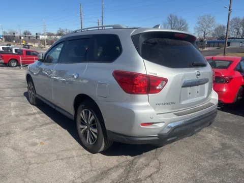 Another view of 2020 Nissan Pathfinder SV for sale in Blue Springs, MO at MAG Auto - Munsterman Automotive Group
