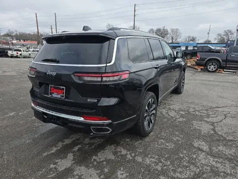 More photos of 2022 Jeep Grand Cherokee L Overland at MAG Auto - Munsterman Automotive Group, MO