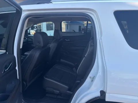 More photos of 2021 GMC Acadia Denali at MAG Auto - Munsterman Automotive Group, MO