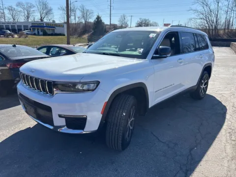 Photos of 2024 Jeep Grand Cherokee L Limited for sale in Blue Springs, MO at MAG Auto - Munsterman Automotive Group