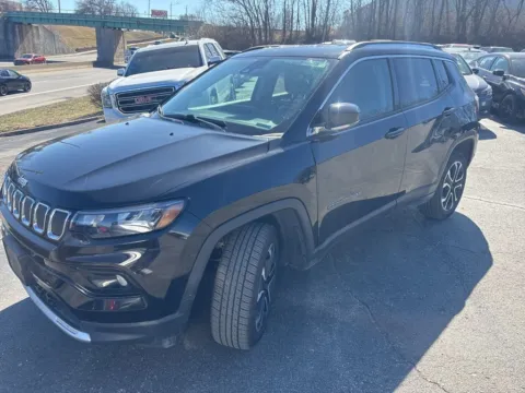 Photos of 2022 Jeep Compass Limited for sale in Blue Springs, MO at MAG Auto - Munsterman Automotive Group