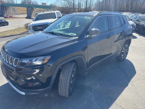 Photos of 2022 Jeep Compass Limited for sale in Blue Springs, MO at MAG Auto - Munsterman Automotive Group