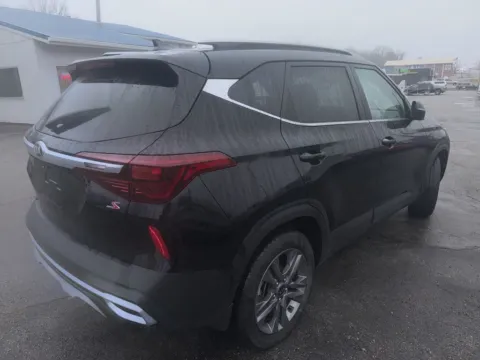 Another view of 2021 Kia Seltos S for sale in Blue Springs, MO at MAG Auto - Munsterman Automotive Group