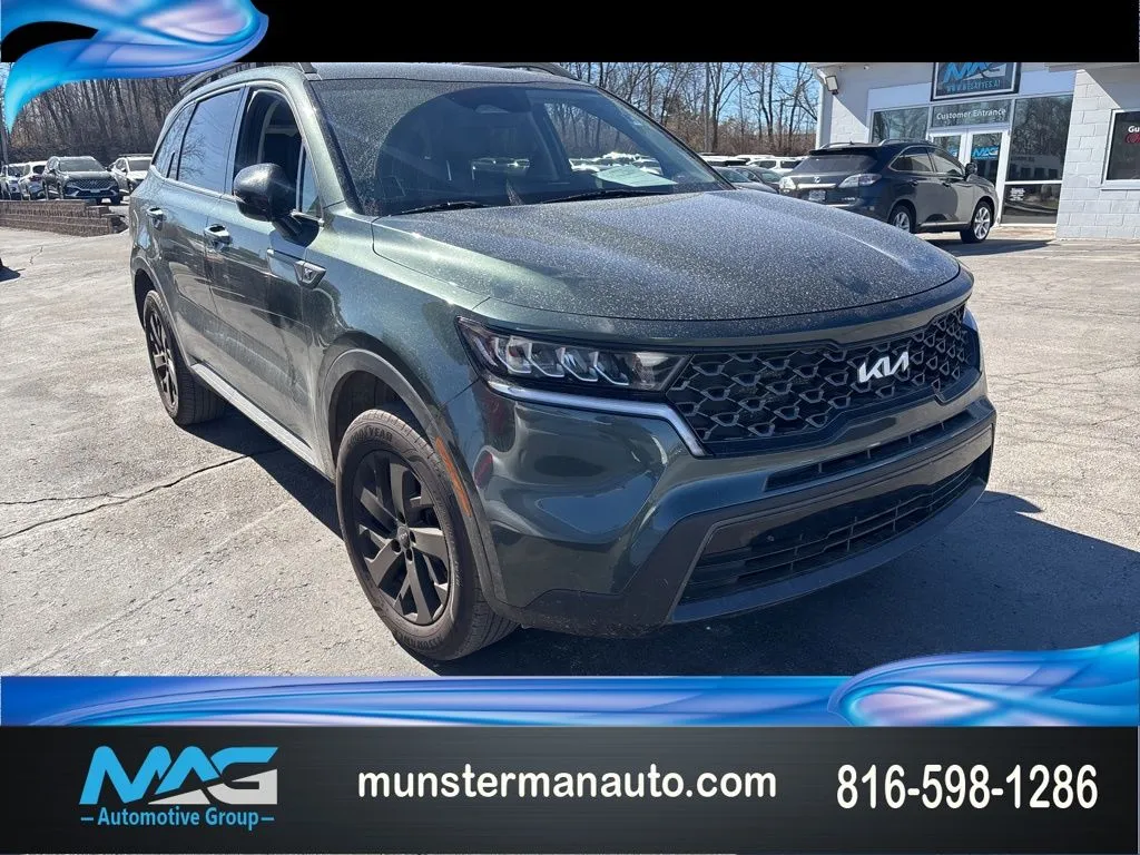 Green 2022 Kia Sorento S for sale in Blue Springs, MO