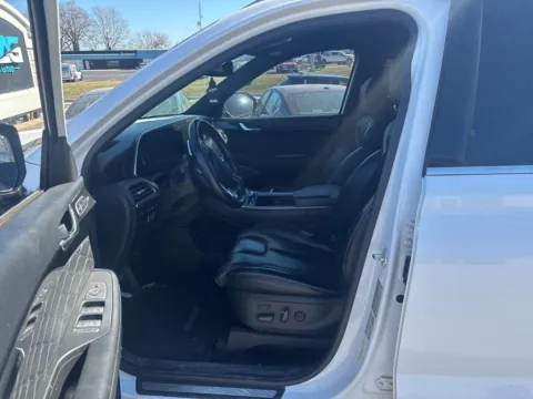 More photos of 2020 Hyundai Palisade Limited at MAG Auto - Munsterman Automotive Group, MO