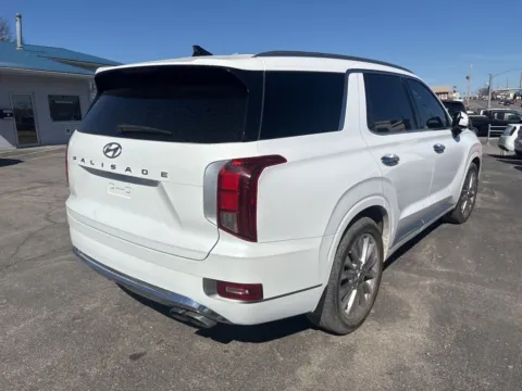 More photos of 2020 Hyundai Palisade Limited at MAG Auto - Munsterman Automotive Group, MO