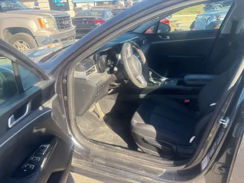 More photos of 2021 Kia K5 LXS at MAG Auto - Munsterman Automotive Group, MO