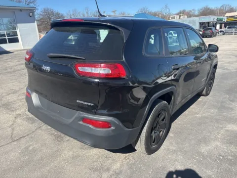 More photos of 2017 Jeep Cherokee Sport at MAG Auto - Munsterman Automotive Group, MO