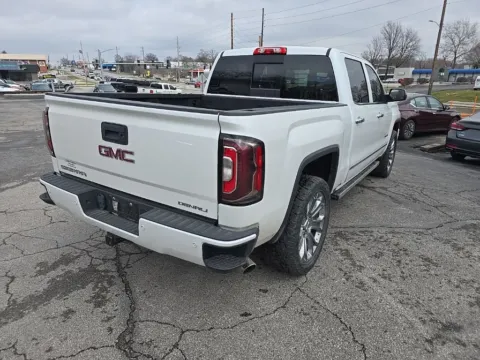 More photos of 2018 GMC Sierra 1500 Denali at MAG Auto - Munsterman Automotive Group, MO