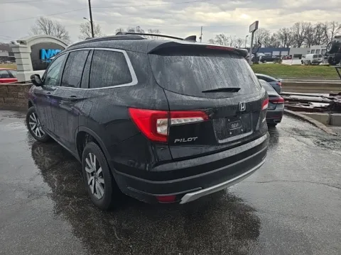 Another view of 2020 Honda Pilot EX-L for sale in Blue Springs, MO at MAG Auto - Munsterman Automotive Group