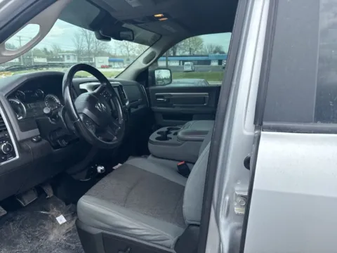 More photos of 2019 Ram 1500 Classic Big Horn at MAG Auto - Munsterman Automotive Group, MO