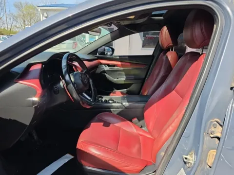 More photos of 2022 Mazda Mazda3 Premium at MAG Auto - Munsterman Automotive Group, MO