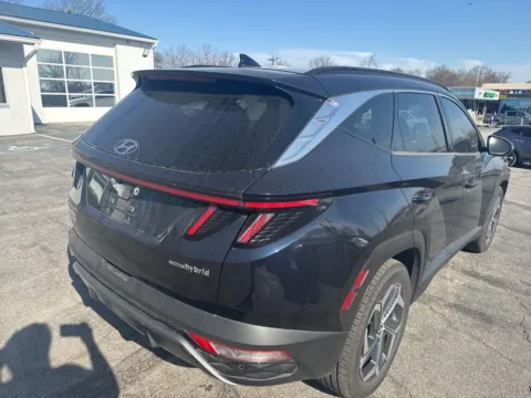 More photos of 2022 Hyundai Tucson Hybrid Limited at MAG Auto - Munsterman Automotive Group, MO
