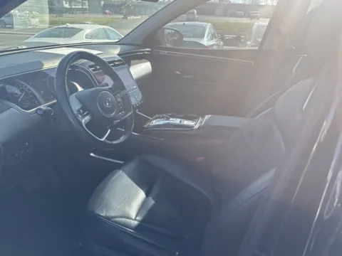 More photos of 2022 Hyundai Tucson Hybrid Limited at MAG Auto - Munsterman Automotive Group, MO