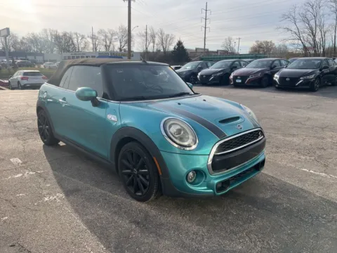 Photos of 2020 MINI Cooper S Classic for sale in Blue Springs, MO at MAG Auto - Munsterman Automotive Group
