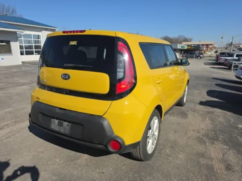 More photos of 2014 Kia Soul Plus at MAG Auto - Munsterman Automotive Group, MO