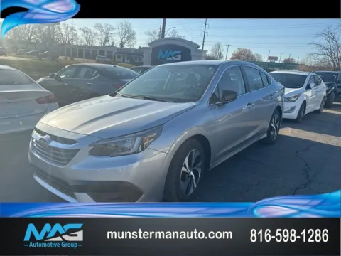 Silver 2022 Subaru Legacy for sale in Blue Springs, MO