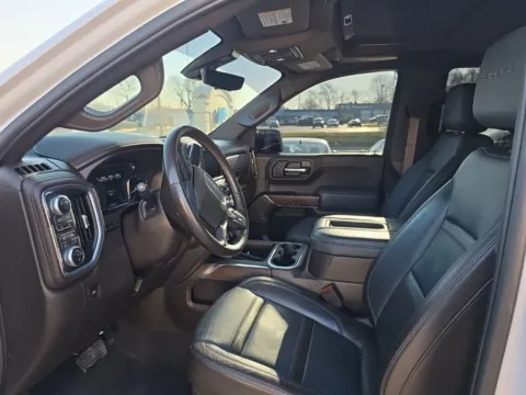 More photos of 2021 GMC Sierra 1500 Denali at MAG Auto - Munsterman Automotive Group, MO
