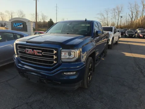 Photos of 2018 GMC Sierra 1500 SLE for sale in Blue Springs, MO at MAG Auto - Munsterman Automotive Group