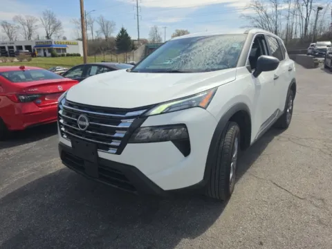 Photos of 2024 Nissan Rogue S for sale in Blue Springs, MO at MAG Auto - Munsterman Automotive Group