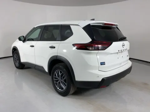 More photos of 2024 Nissan Rogue S at MAG Auto - Munsterman Automotive Group, MO