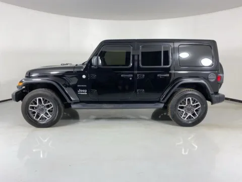 More photos of 2020 Jeep Wrangler Unlimited Sahara at MAG Auto - Munsterman Automotive Group, MO