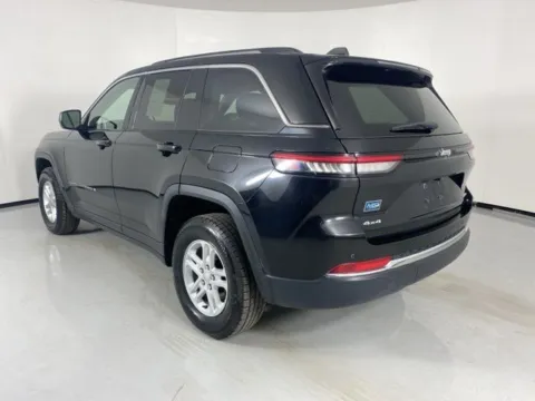 More photos of 2024 Jeep Grand Cherokee Laredo at MAG Auto - Munsterman Automotive Group, MO