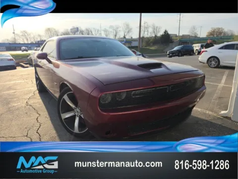 Red 2019 Dodge Challenger R/T for sale in Blue Springs, MO