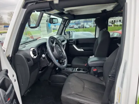 More photos of 2015 Jeep Wrangler Unlimited Sport at MAG Auto - Munsterman Automotive Group, MO