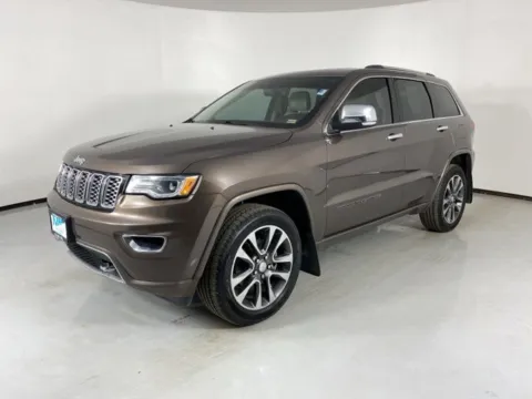 Another view of 2017 Jeep Grand Cherokee Overland for sale in Blue Springs, MO at MAG Auto - Munsterman Automotive Group