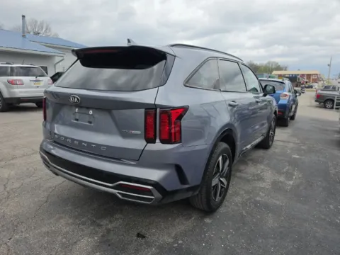 More photos of 2021 Kia Sorento EX at MAG Auto - Munsterman Automotive Group, MO
