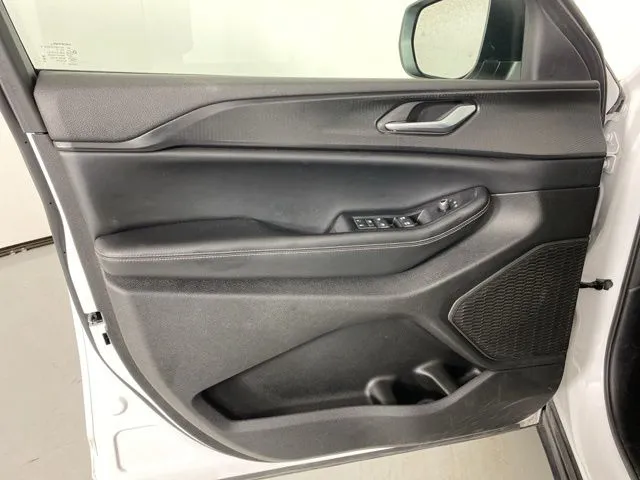 Jeep Grand Cherokee photo 15