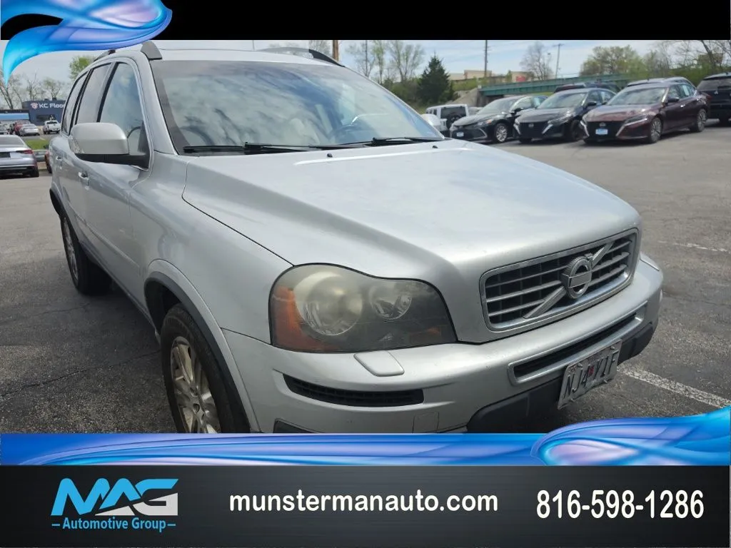 Blue 2011 Volvo XC90 3.2 for sale in Blue Springs, MO