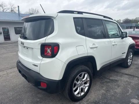 More photos of 2015 Jeep Renegade Latitude at MAG Auto - Munsterman Automotive Group, MO