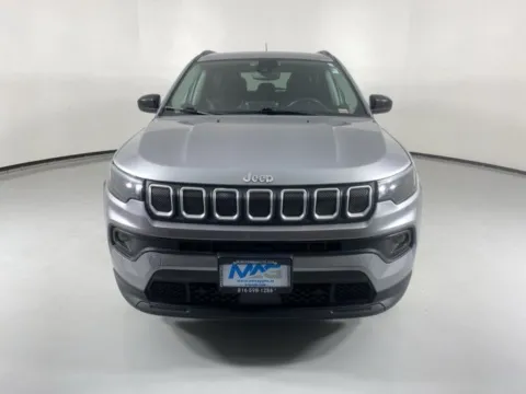 Photos of 2022 Jeep Compass Latitude for sale in Blue Springs, MO at MAG Auto - Munsterman Automotive Group