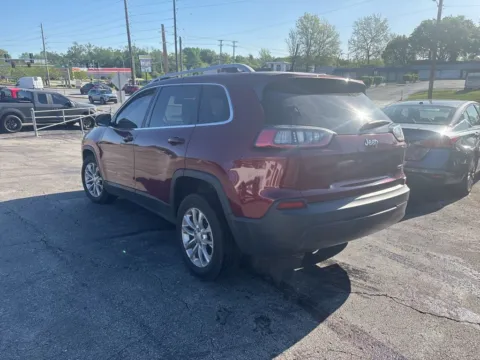 Another view of 2019 Jeep Cherokee Latitude for sale in Blue Springs, MO at MAG Auto - Munsterman Automotive Group
