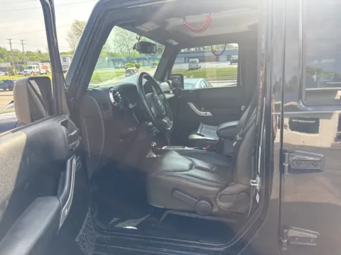 More photos of 2017 Jeep Wrangler Unlimited Sahara at MAG Auto - Munsterman Automotive Group, MO