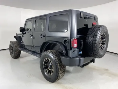 More photos of 2017 Jeep Wrangler Unlimited Sahara at MAG Auto - Munsterman Automotive Group, MO