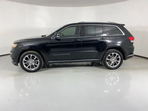 More photos of 2019 Jeep Grand Cherokee Summit at MAG Auto - Munsterman Automotive Group, MO