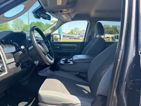 More photos of 2017 Ram 1500 Big Horn at MAG Auto - Munsterman Automotive Group, MO