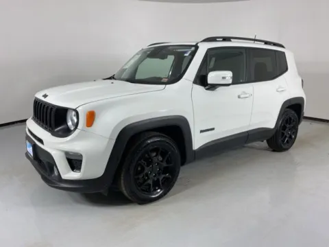 Another view of 2019 Jeep Renegade Latitude for sale in Blue Springs, MO at MAG Auto - Munsterman Automotive Group