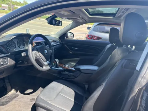 More photos of 2014 BMW 4 Series 428i xDrive at MAG Auto - Munsterman Automotive Group, MO